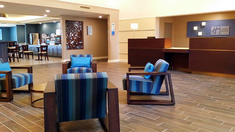 Holiday Inn Express Janesville-I-90 & Us Highway 14 By Ihg Esterno foto