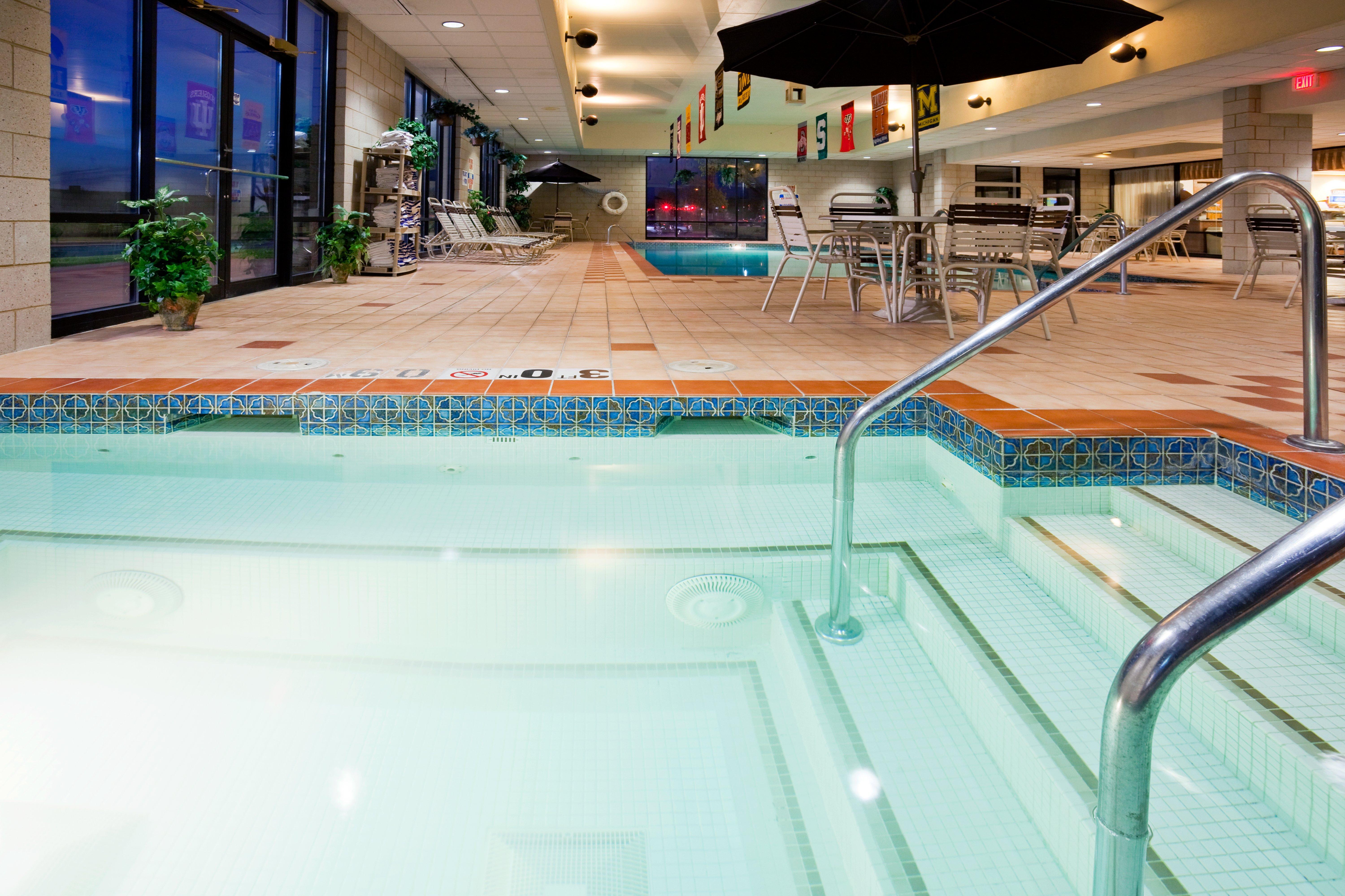 Holiday Inn Express Janesville-I-90 & Us Highway 14 By Ihg Esterno foto