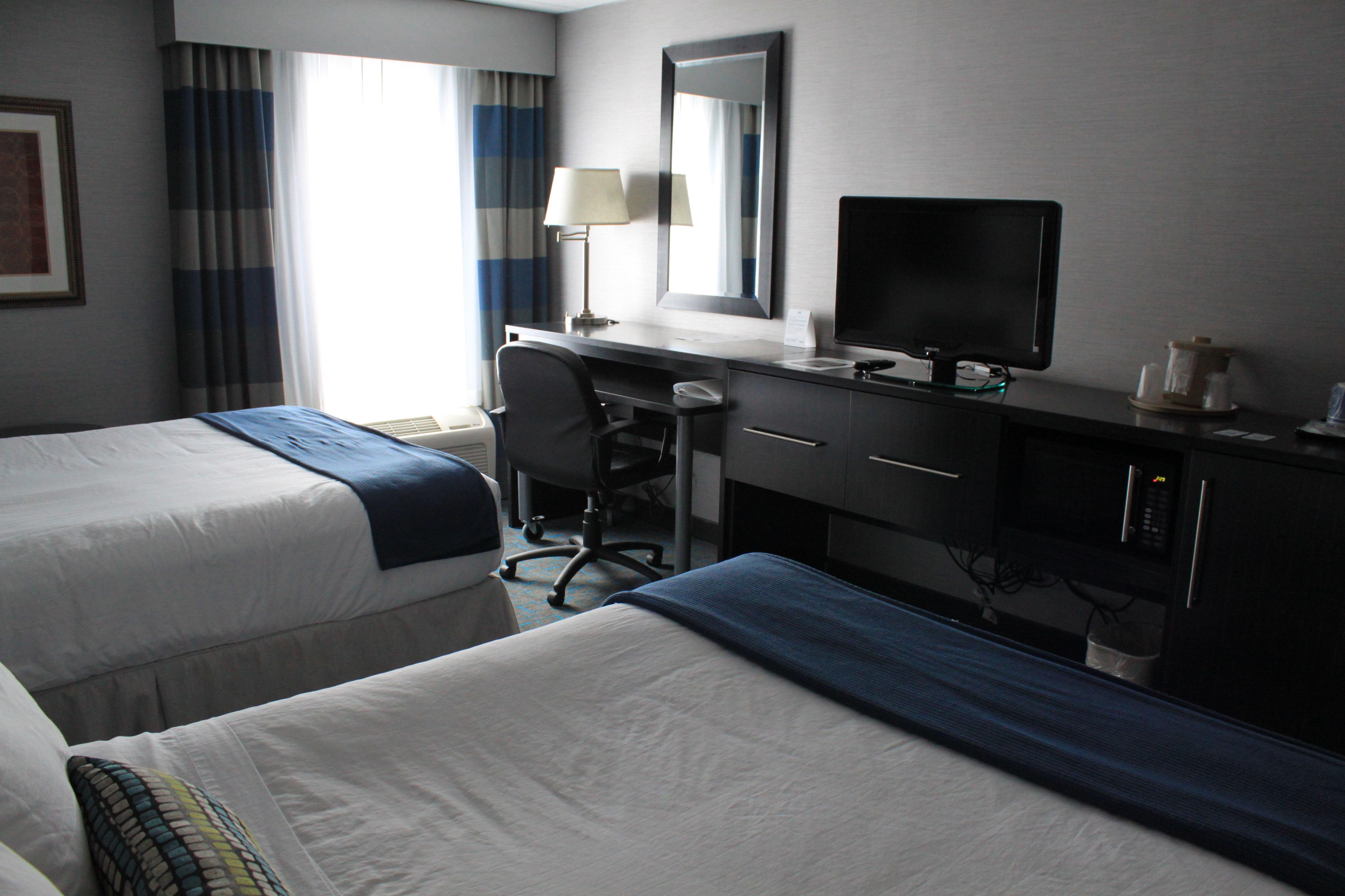 Holiday Inn Express Janesville-I-90 & Us Highway 14 By Ihg Esterno foto